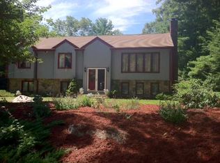 6 Juniper Hill Dr, Coventry, RI 02816