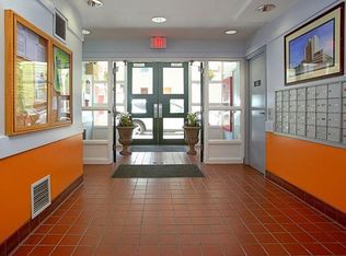 3 Oak St #C11, Boston, MA 02111