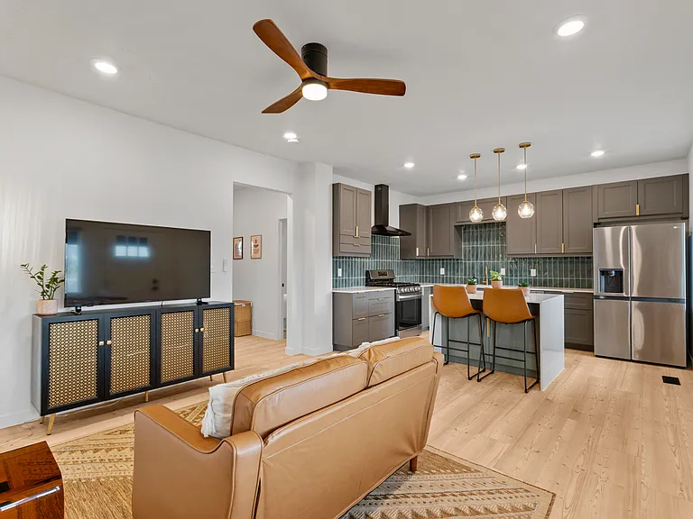 2641 S 7200 W — Photo 6