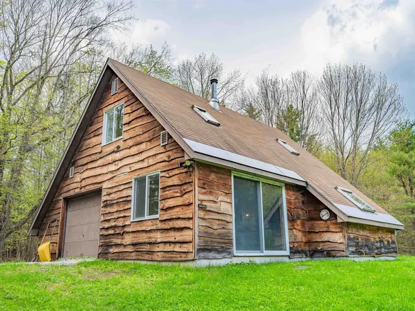 1107 Apple Hill Road, Calais, VT 05648