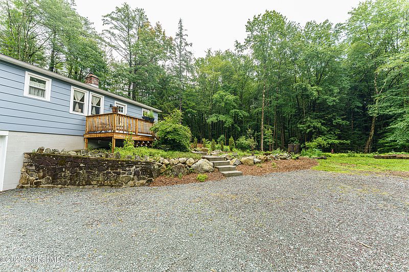 2nd image of 704 Taborton Road