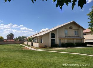 44545 16th St E APT C, Lancaster, CA 93535