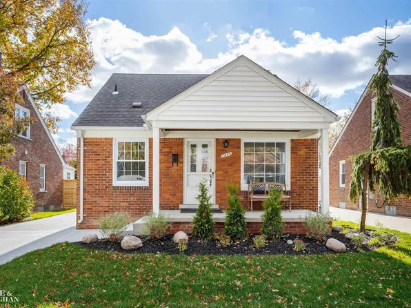 1255 Aline Dr, Grosse Pointe Woods, MI 48236