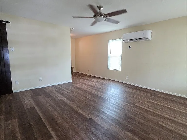 12137 County Road 1232 — Photo 9