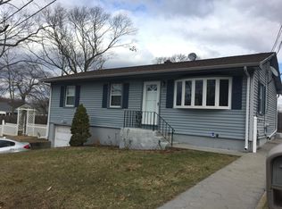 53 Allan St, West Haven, CT 06516