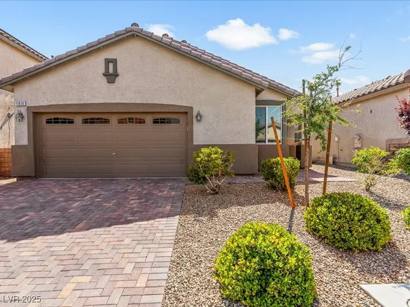 11826 Glinda Ct, Las Vegas, NV 89183