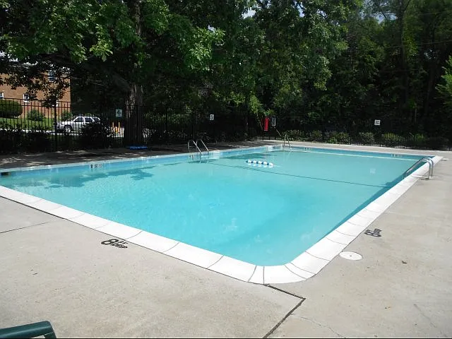 835 Blooming Grove Tpke — Photo 3