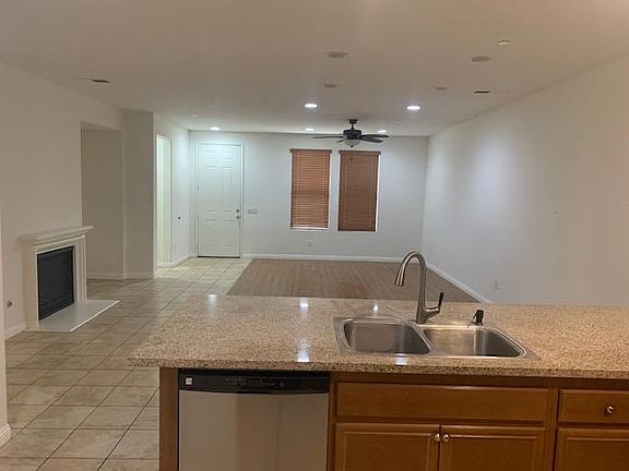 3rd image of 15732 Parkhouse Dr #62