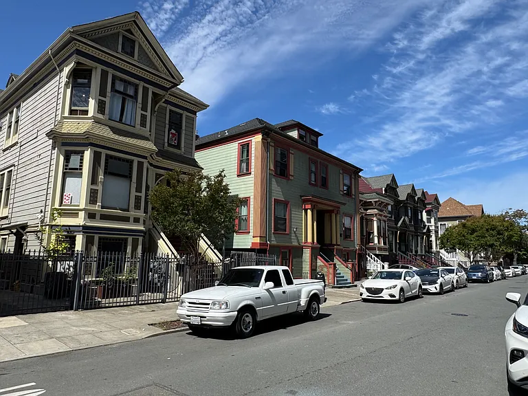 619 18th St — Photo 20