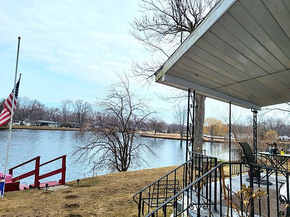 2nd image of 240 Little Peninsula Rd #318