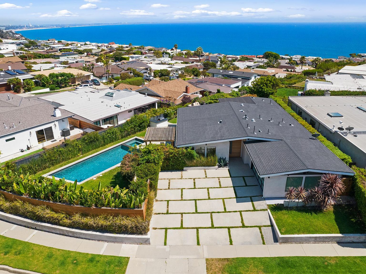 18320 Clifftop Way, Malibu, CA 90265 | Zillow