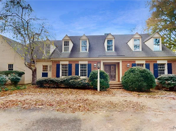 105 Burwell Ct, Williamsburg, VA 23185
