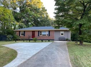668 Valley Brook Rd, Decatur, GA 30033