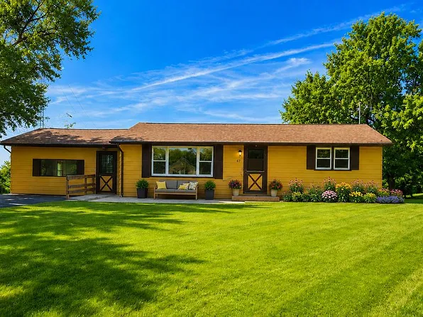 67 High St, Hayesville, OH 44838