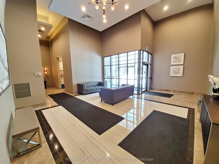 2490 Old Bronte Rd #205 — Photo 17