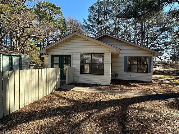 3rd image of 1211 E 47th Ave