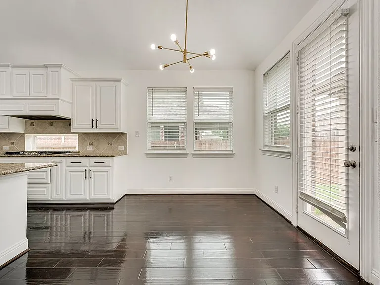 14113 Sugar Hill Dr — Photo 7