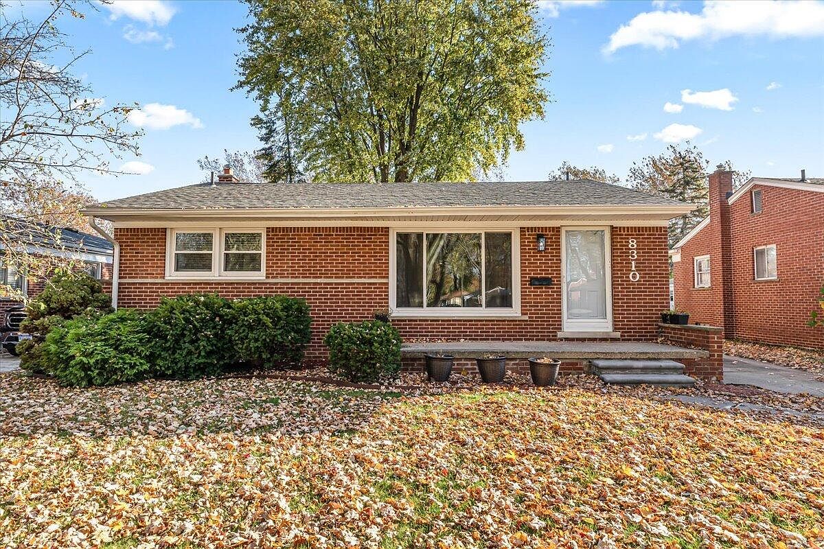 8310 N Evangeline St, Dearborn Heights, MI 48127 Zillow