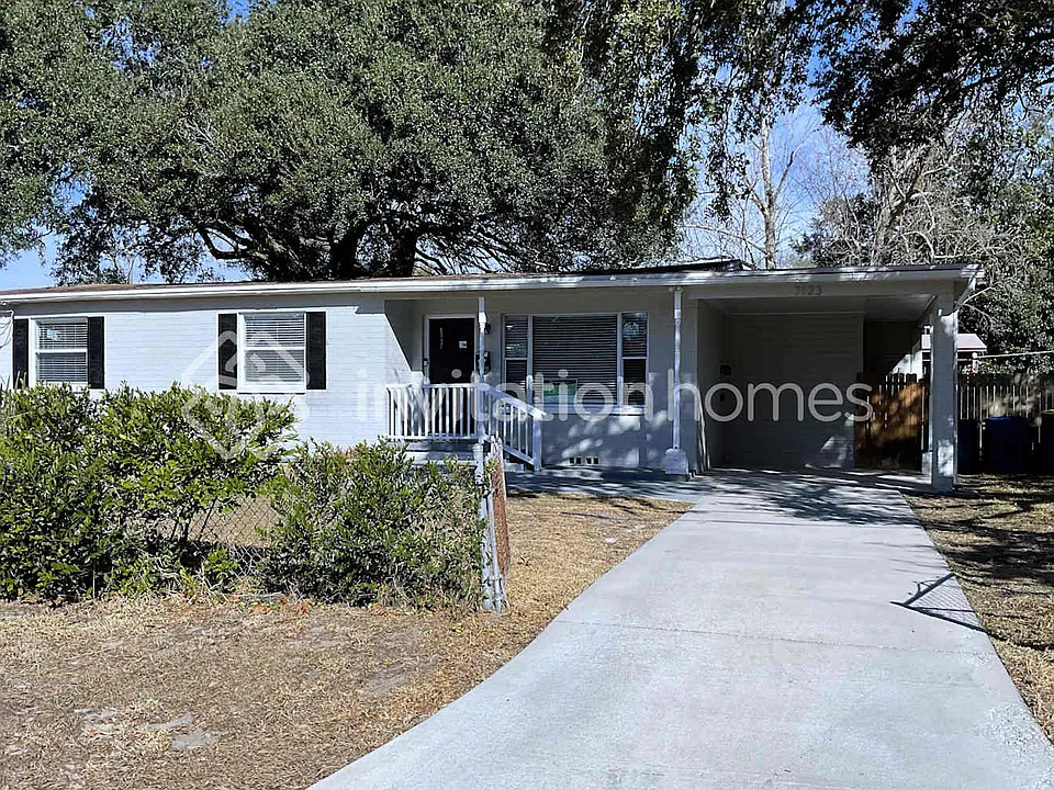 7123 Hielo Dr