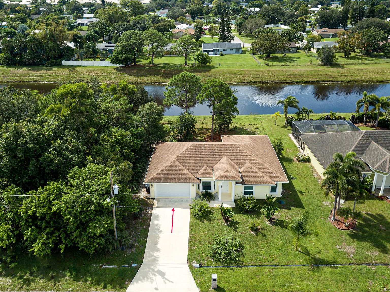 642 SW College Park Rd, Port Saint Lucie, FL 34953 MLS RX10838517