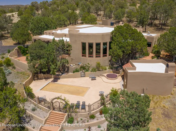 119 Copper Cloud Ct, Capitan, NM 88316