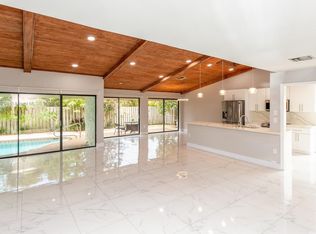 741 E Plantation Cir, Fort Lauderdale, FL 33324