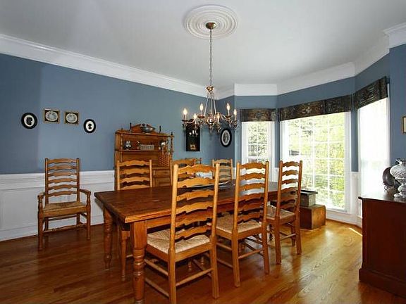 Separate Dining Room