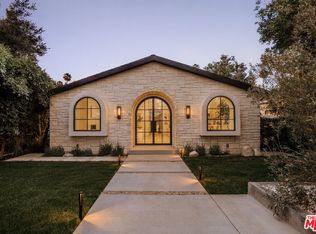 12129 Cantura St, Studio City, CA 91604