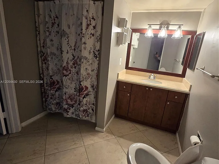 9731 Fontainebleau Blvd #F114 — Photo 10