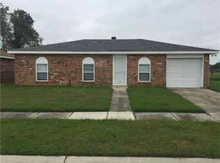 5721 6th St, Violet, LA 70092