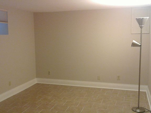 5th image of 77 Linwood Ave APT 2