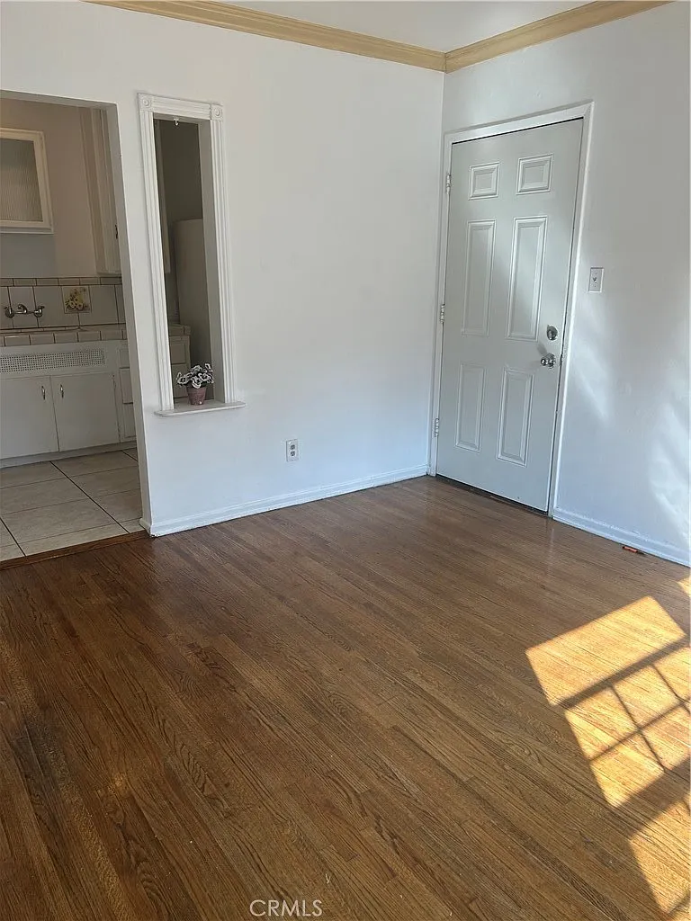 1 bed, 600 sqft, $1,890 — Photo 3