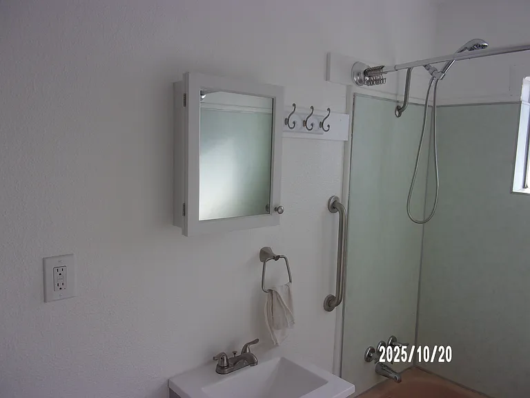 5620 Feather River Blvd — Photo 8