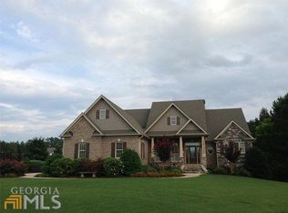 946 Donegal Dr, Locust Grove, GA 30248