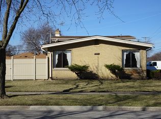 7200 Suffield St, Morton Grove, IL 60053