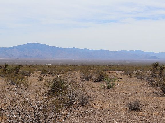 2nd image of 3853 S Naco Rd