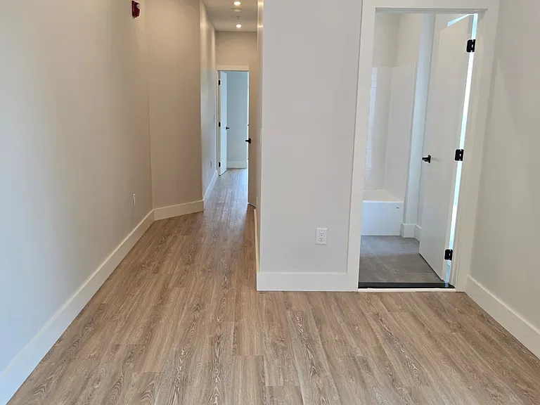 269 Martin Luther King Dr #4BA — Photo 6