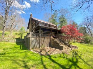 1457 Hilltop Dr, Princeton, WV 24739