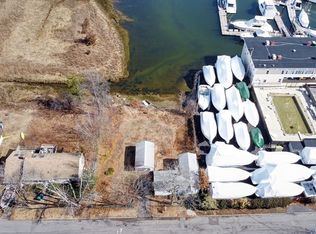 49 Vinedale Rd, Braintree, MA 02184