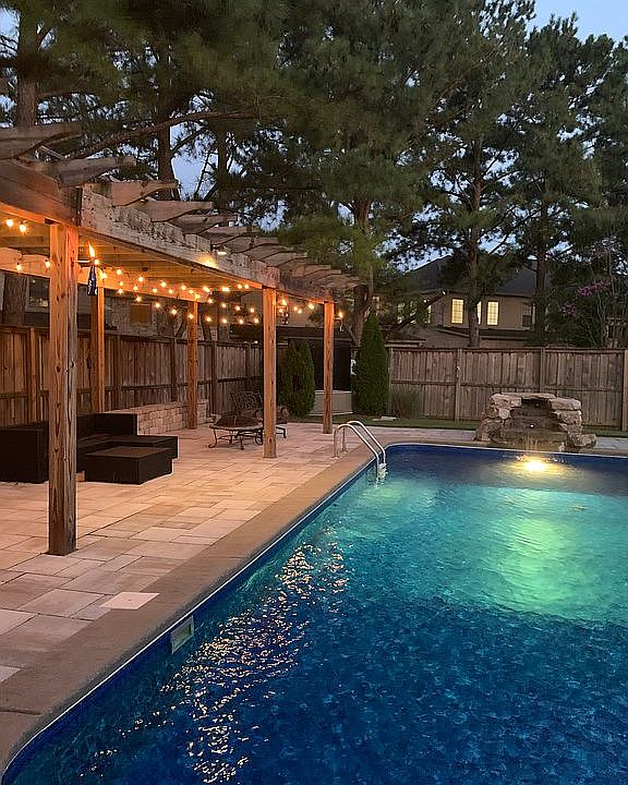 2nd image of 2516 Belfast Ct