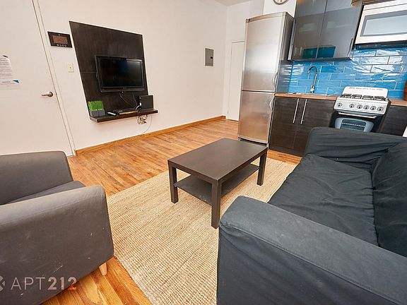 2nd image of 209 Elizabeth St #3