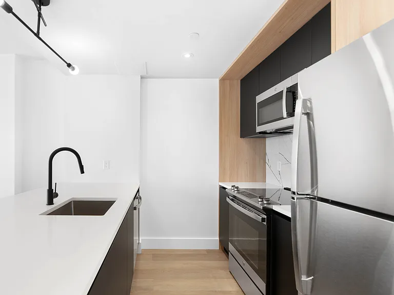 1650 Madison Ave #7D — Photo 10