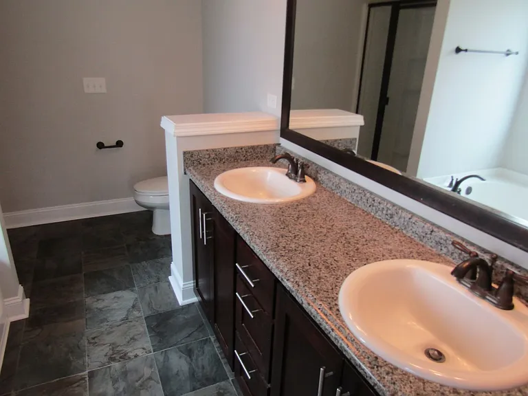 32 Wythe St — Photo 19