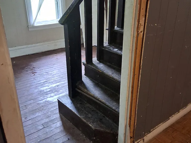 3912 Beachwood Ave — Photo 28