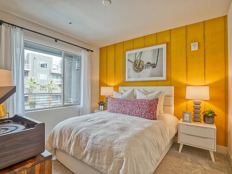 Aya Apartments — Photo 9