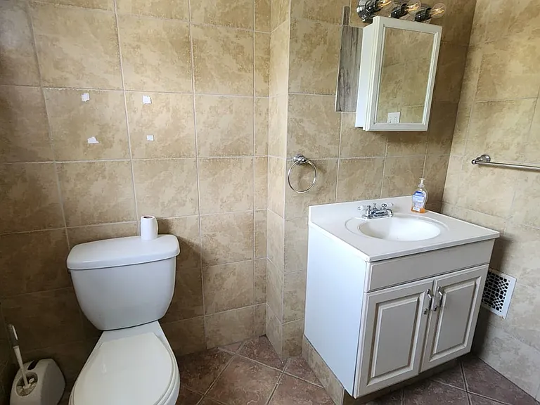 705 George St #2 — Photo 15
