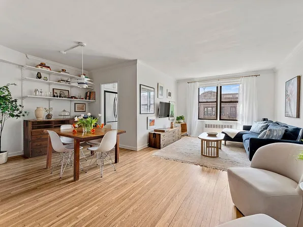 675 Academy St APT 5E, Manhattan, NY 10034