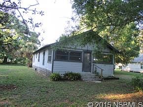 1st image of 1975 Woodland Ave