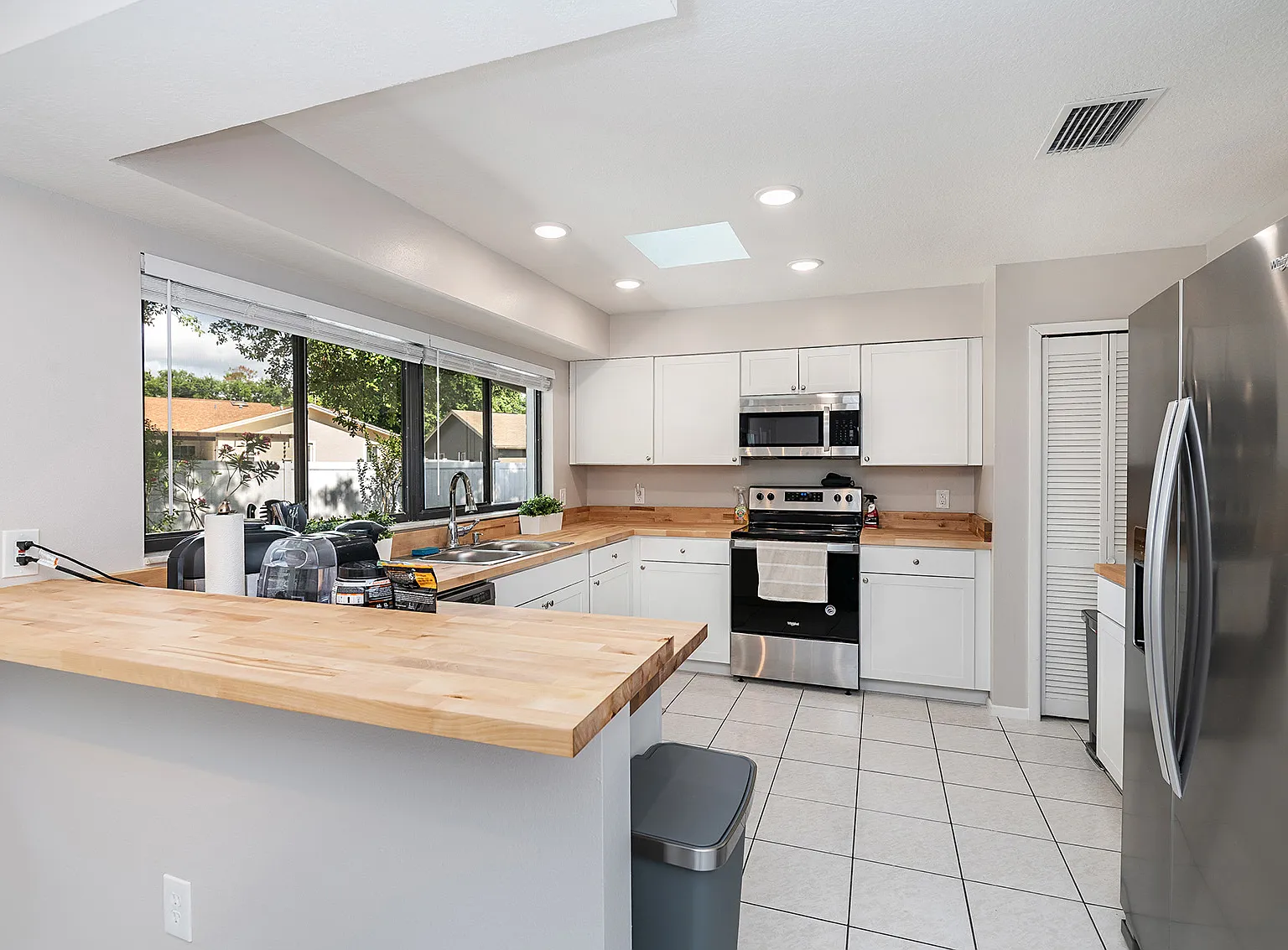 Seville Ct, Altamonte Springs — Photo 1