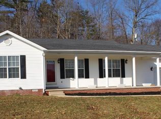 145 Kara Dr, Berea, KY 40403